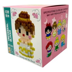 Конструктор пиксельный 3D фигурка "Девочка" 522 деталей 6+