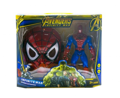 Маска та фігурка 