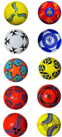 М'яч футбольний мікс видів 
