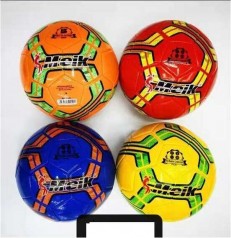 М'яч футбольний 4 види, вага 300-320 грам, м'який PVC, гумовий балон, розмір №5 /60/