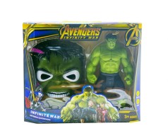 Маска та фігурка 