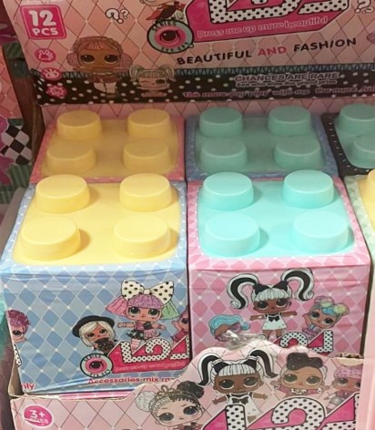 Лялька-сюрприз 